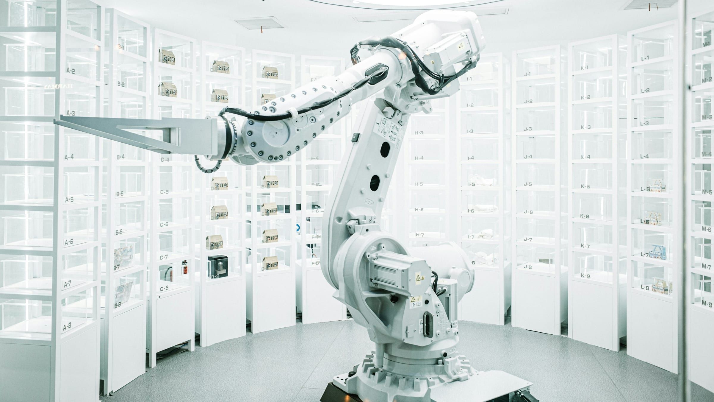 KNEE ASSIST ROBOT FOR SAMPLE ROBOTICS